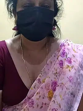 Snapshot of rekha_naier chatting on 7, 3, 2025 rekha naier online show from 7, 3, 2025