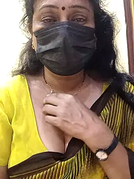 Snapshot of rekha_naier chatting on 14, 3, 2025 rekha naier online show from 14, 3, 2025