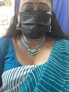 Snapshot of rekha_naier chatting on 14, 5, 2026 rekha naier online show from 14, 5, 2026