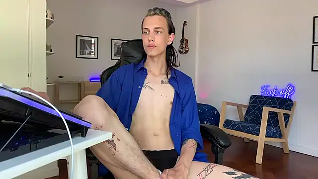 Den BlueXx online show from 12, 12, 2024