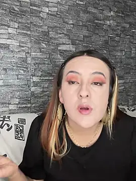 Snapshot of SarahXRusso chatting on 22, 1, 2025 SarahXRusso online show from 22, 1, 2025