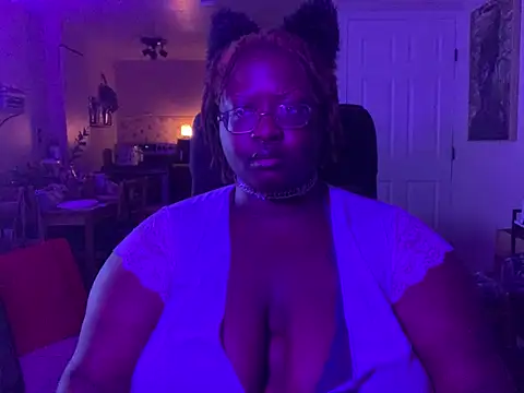 BigKittyRaven online show from 10, 12, 2024