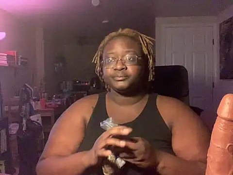 BigKittyRaven online show from 7, 2, 2025