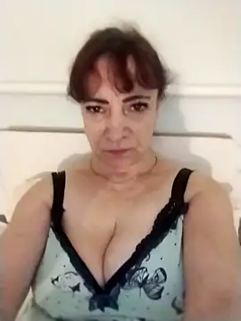 Snapshot of Lorrain_Dorrie chatting on 8, 3, 2025 Lorrain Dorrie online show from 8, 3, 2025