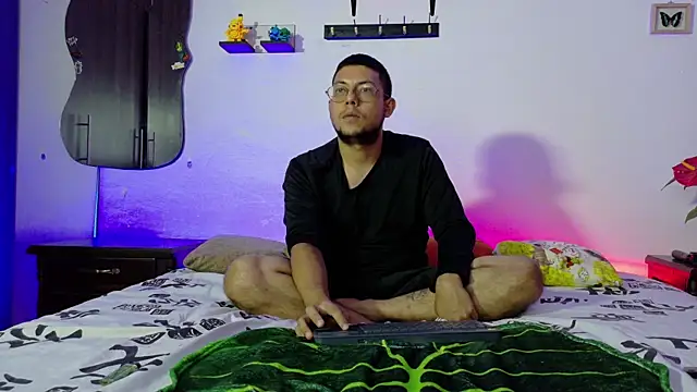 Nymphobuddies online show from 26, 11, 2025