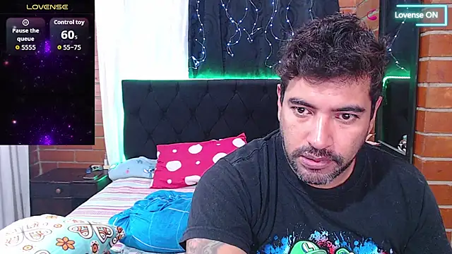 Snapshot of natha_n_andy_anki chatting on 15, 4, 2026 natha n andy anki online show from 15, 4, 2026
