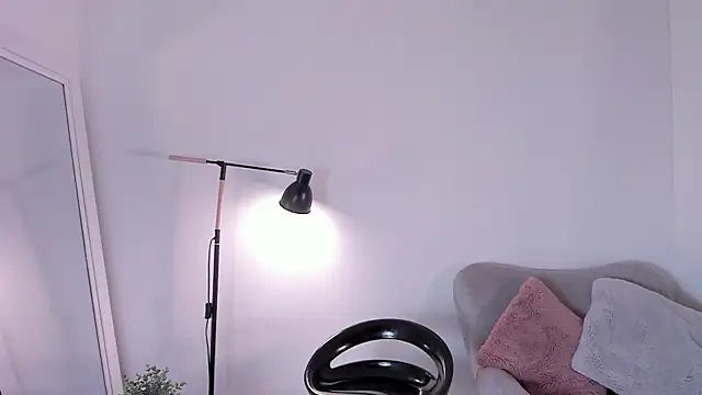 Snapshot of EmmaaCoel chatting on 20, 12, 2024 EmmaaCoel online show from 20, 12, 2024