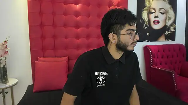 Snapshot of orion_perla chatting on 10, 2, 2025 orion perla online show from 10, 2, 2025
