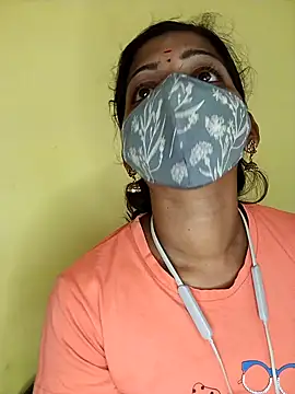 Snapshot of Tamil_Shalini_Lustyy chatting on 1, 2, 2025 Tamil Shalini Lustyy online show from 1, 2, 2025