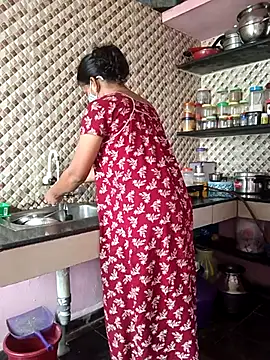 Snapshot of Tamil_Shalini_Lustyy chatting on 10, 9, 2025 Tamil Shalini Lustyy online show from 10, 9, 2025