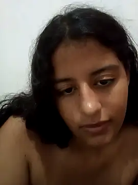 Snapshot of Babydol18_ chatting on 4, 1, 2025 Babydol18 online show from 4, 1, 2025