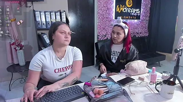 Snapshot of cherry_coper chatting on 2, 4, 2026 cherry coper online show from 2, 4, 2026