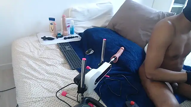 Snapshot of fiitboycam chatting on 6, 3, 2026 fiitboycam online show from 6, 3, 2026