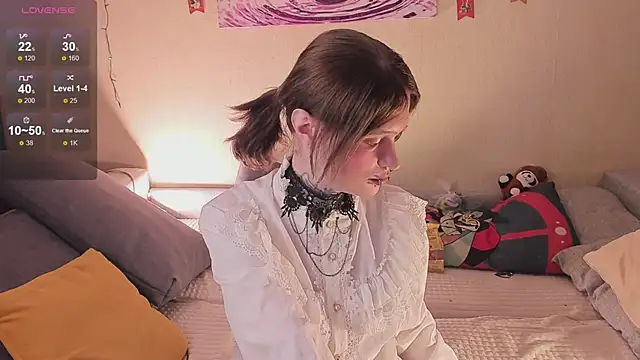 Snapshot of Simona_Rain chatting on 27, 2, 2026 Simona Rain online show from 27, 2, 2026