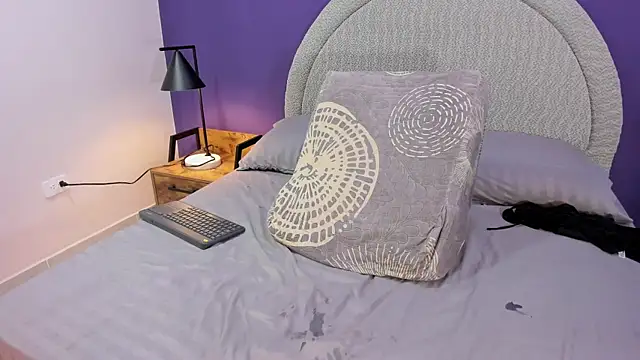 Mady collins  online show from 5, 1, 2025