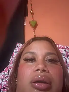 Snapshot of shyfr34k chatting on 7, 7, 2026 shyfr34k online show from 7, 7, 2026