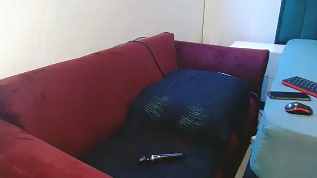 LolaTwerksXX online show from 13, 5, 2026
