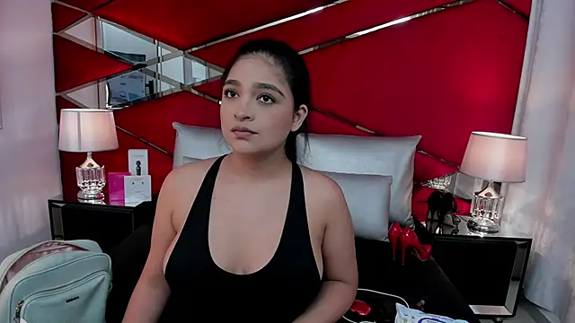Snapshot of AdeleGray chatting on 24, 10, 2025 AdeleGray online show from 24, 10, 2025