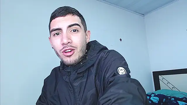 AndriuHot066 online show from 7, 1, 2026