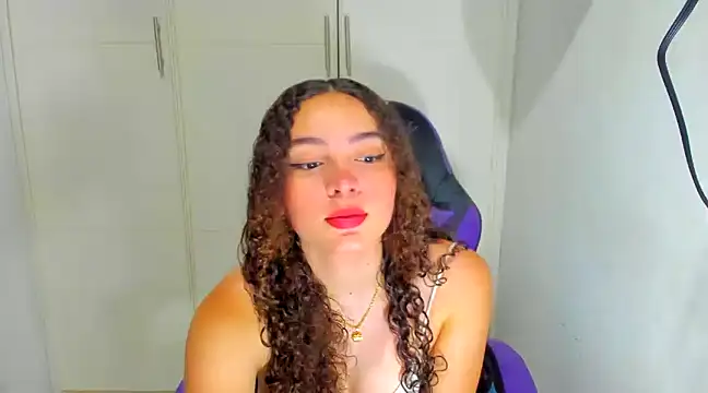 Snapshot of Lily_anal_squirt_ chatting on 12, 12, 2024 Lily anal squirt online show from 12, 12, 2024