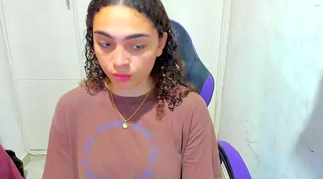 Snapshot of Lily_anal_squirt_ chatting on 26, 12, 2024 Lily anal squirt online show from 26, 12, 2024