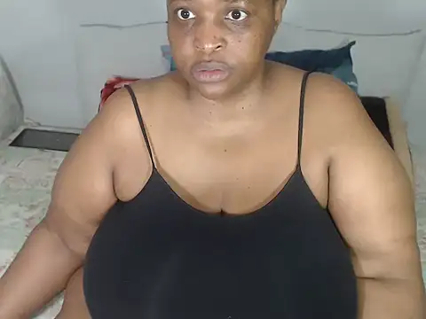 Snapshot of BootyDiva5 chatting on 11, 3, 2025 BootyDiva5 online show from 11, 3, 2025