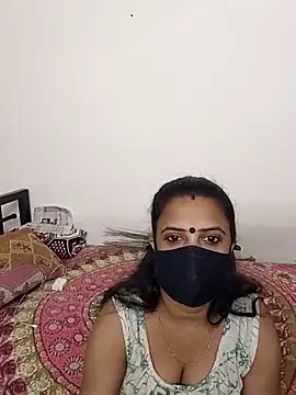 Snapshot of Cute-manisha chatting on 13, 4, 2026 Cute-manisha online show from 13, 4, 2026