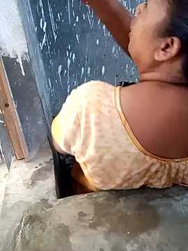 Hotty-rumi online show from 28, 10, 2025