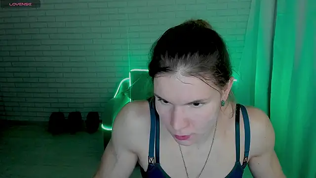 Snapshot of Lisa_Ray chatting on 26, 12, 2024 Lisa Ray online show from 26, 12, 2024