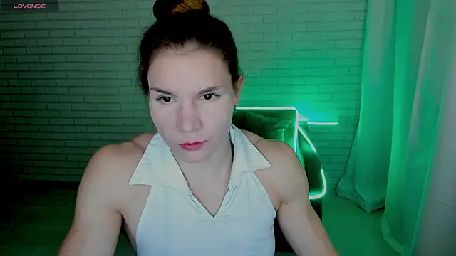 Snapshot of Lisa_Ray chatting on 27, 12, 2024 Lisa Ray online show from 27, 12, 2024