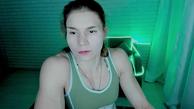 Snapshot of Lisa_Ray chatting on 28, 12, 2024 Lisa Ray online show from 28, 12, 2024