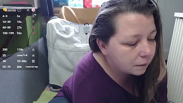 Snapshot of KasiaPrivat chatting on 8, 1, 2025 KasiaPrivat online show from 8, 1, 2025