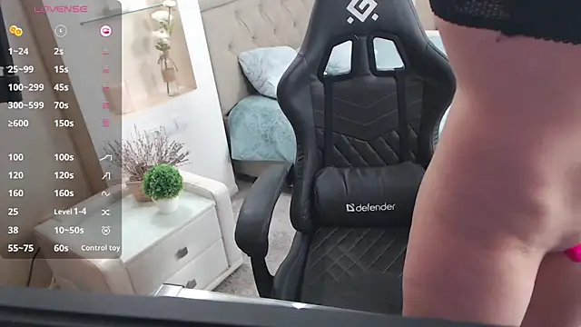 Cutie Emily online show from 1, 2, 2025