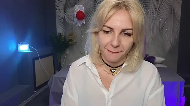 Barbara Blonde online show from 15, 3, 2025
