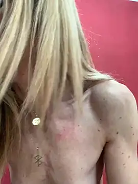 harleyejoker1 online show from 13, 1, 2025