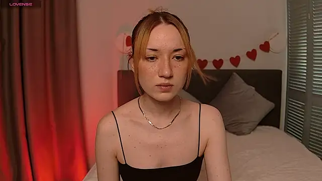 Maddy Garcia online show from 15, 2, 2025