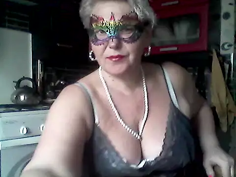 Lisa Suzie online show from 30, 4, 2026