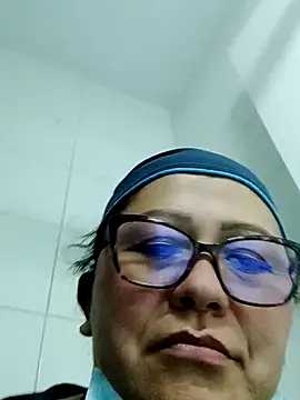 Darly Gomez online show from 12, 1, 2025