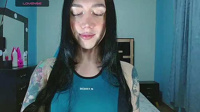 Snapshot of karla_zambrano chatting on 28, 5, 2026 karla zambrano online show from 28, 5, 2026