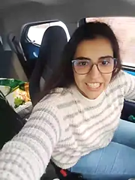 Ursumi1 online show from 18, 12, 2025