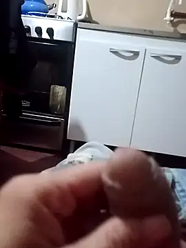 Pirata090586 online show from 1, 12, 2025