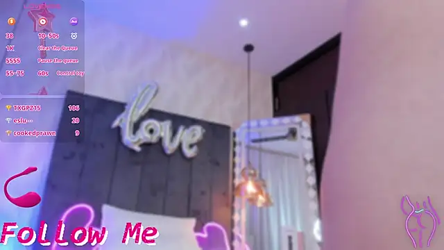 SHARONN     online show from 26, 2, 2025