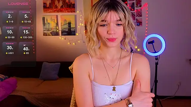 Snapshot of Erica_winterrr chatting on 25, 1, 2025 Erica winterrr online show from 25, 1, 2025