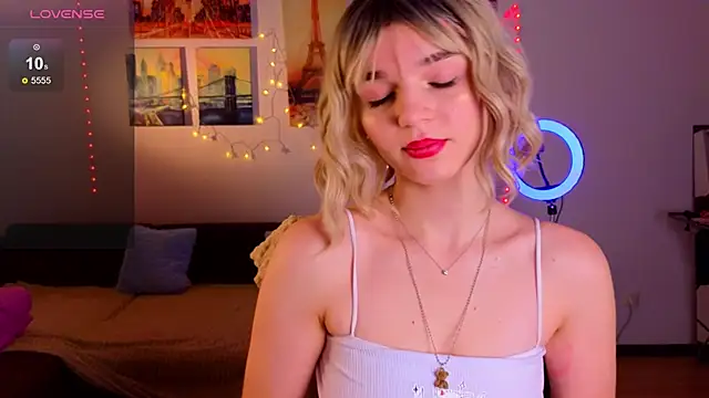 Snapshot of Erica_winterrr chatting on 25, 1, 2025 Erica winterrr online show from 25, 1, 2025