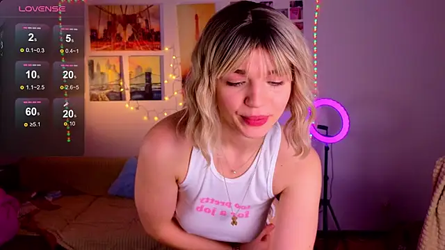 Snapshot of Erica_winterrr chatting on 15, 2, 2025 Erica winterrr online show from 15, 2, 2025