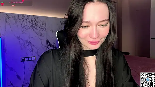 Misty Rose online show from 5, 1, 2025