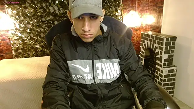 Jheidertwink online show from 17, 12, 2024