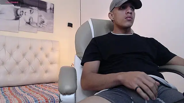 Jheidertwink online show from 19, 12, 2024
