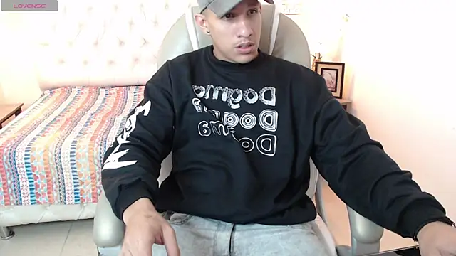 Jheidertwink online show from 20, 12, 2024