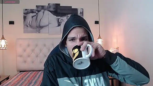 Jheidertwink online show from 21, 12, 2024